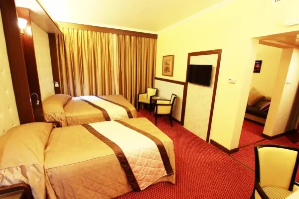 Al Khaleej Grand Hotel 6